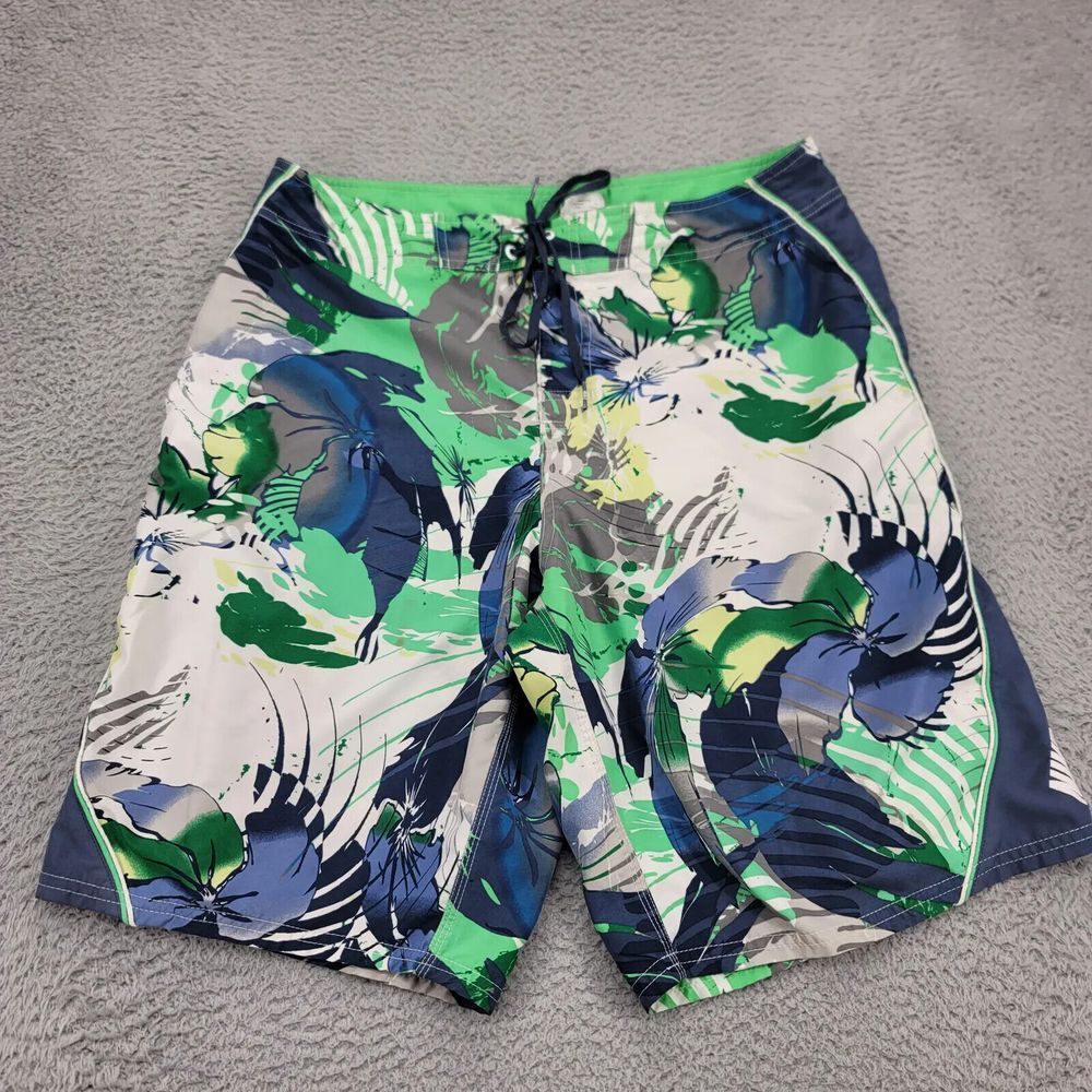 Nike Shorts Mens 34 White Floral Palm Swoosh Logo Swim Truck Outdoors Casual